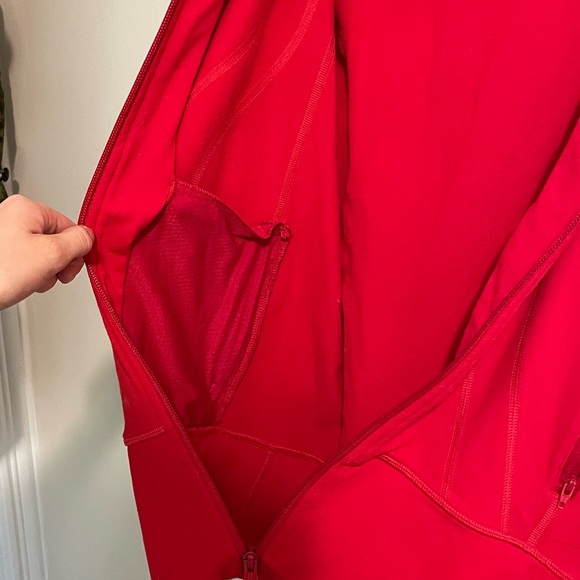Lululemon zip Sweater - Picture 6 of 9